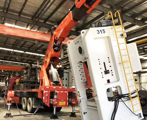 镇江润州提升工作效率，选择优质折臂吊租赁服务