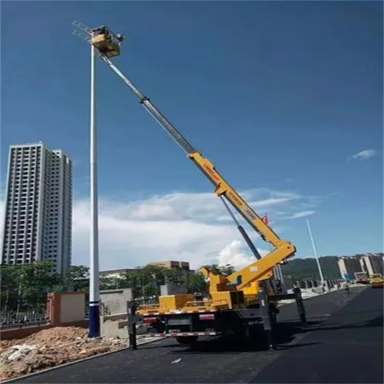 镇江润州维修路灯的曲臂升降车出租