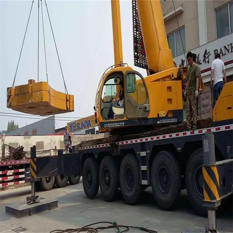 镇江润州当地吊车出租|机器吊装|75吨|工厂搬迁服务