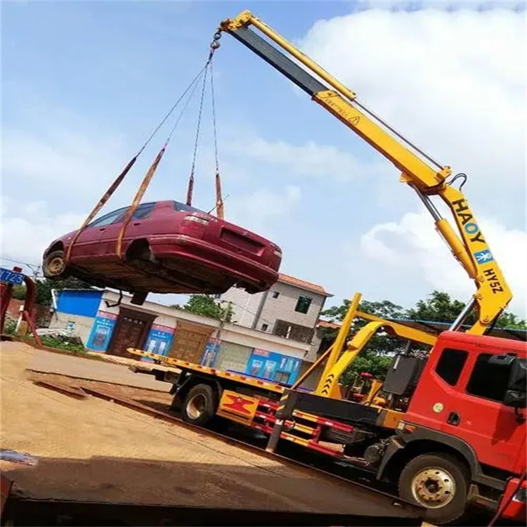 镇江润州吊车吊汽车的正确方法